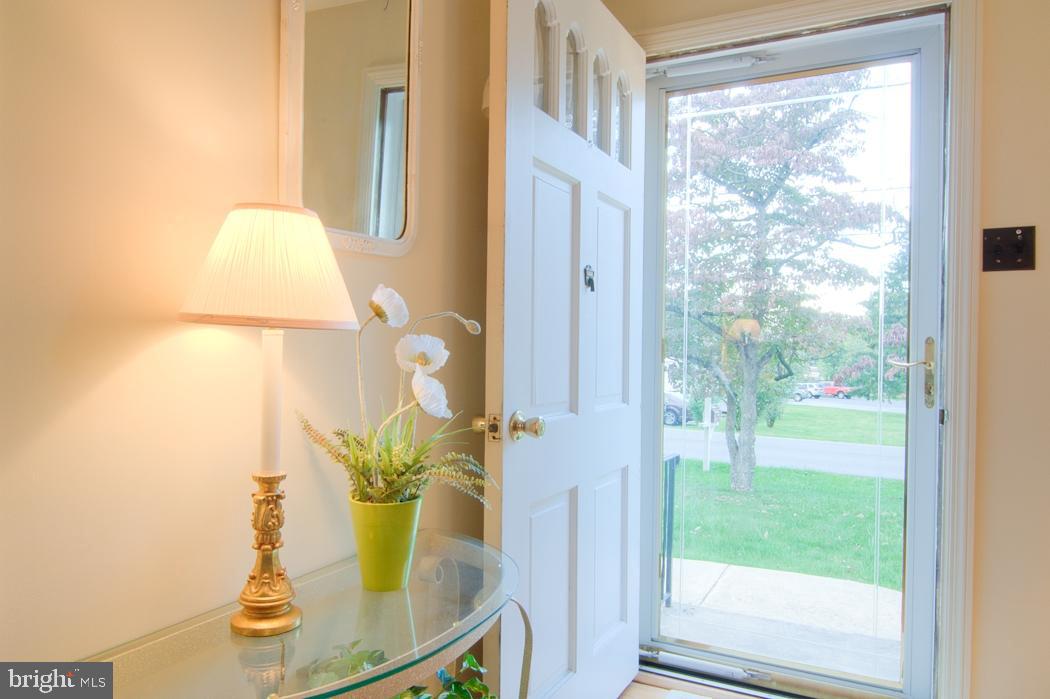 9 North Wood Road Lancaster, PA 17602 - Photo 3 of 27 Gallery Image 3