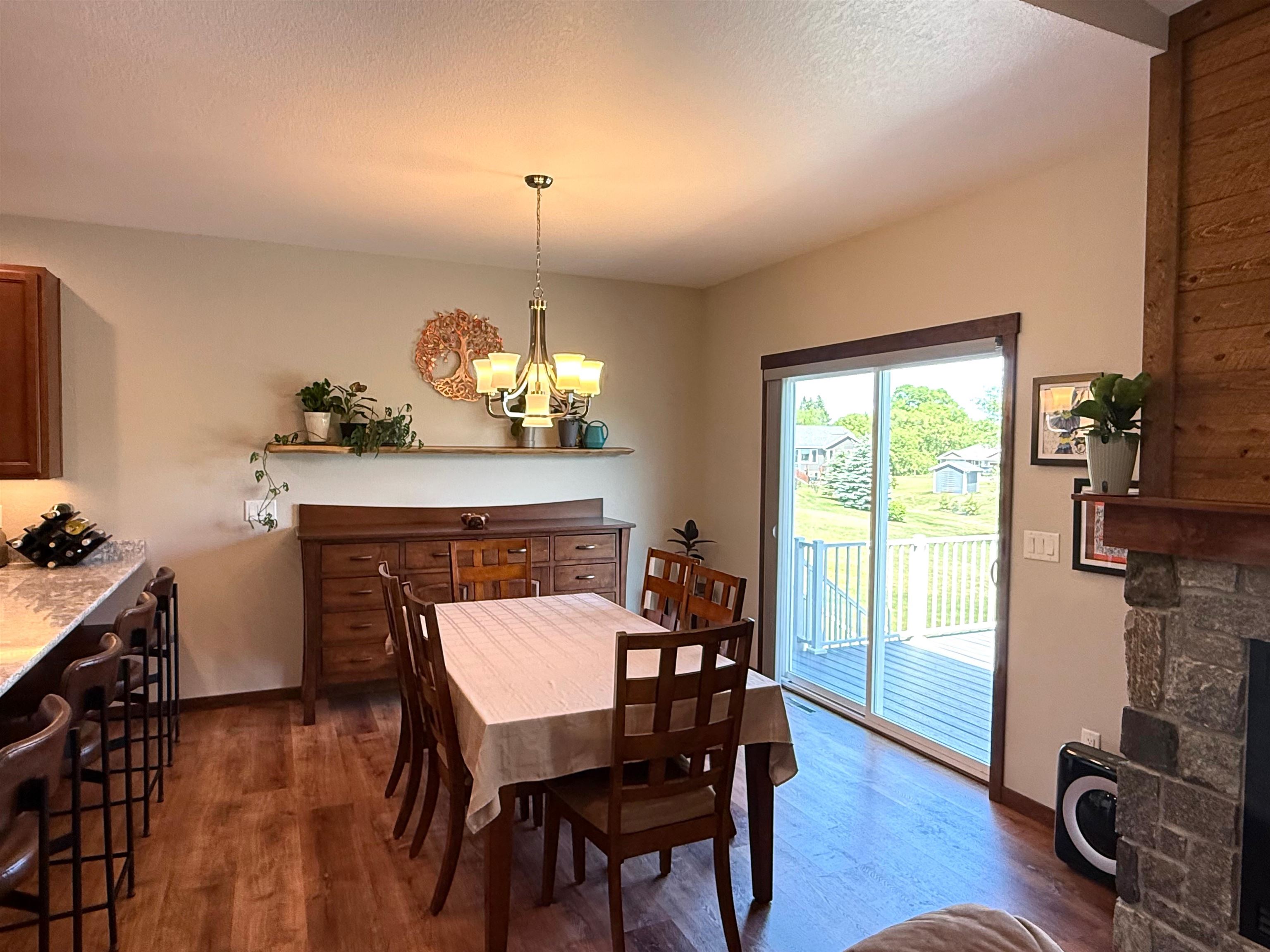 711 Meadow Ridge Lane Plymouth, WI 53073 - Photo 3 of 25