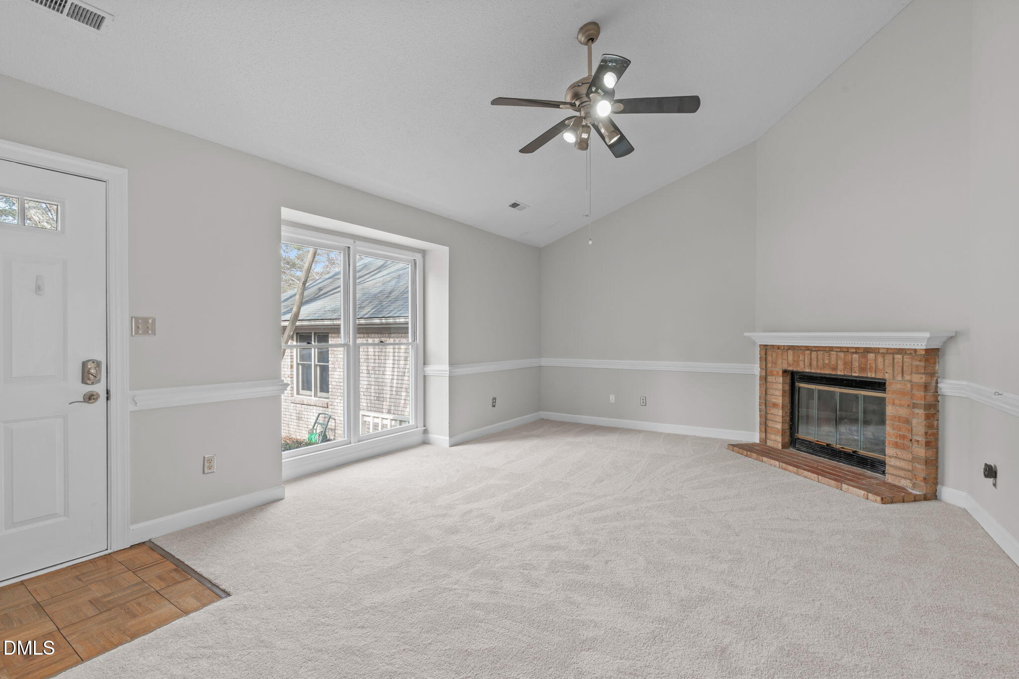 5500 Fortunes Ridge Drive, Unit 89B Durham, NC 27713 - Photo 6 of 27 Entry / Family Room