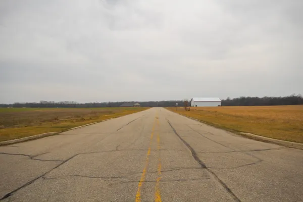 $180,640 | Three Hov Aire Drive, Unit 11 29 ACRES, Three Rivers, MI 49093