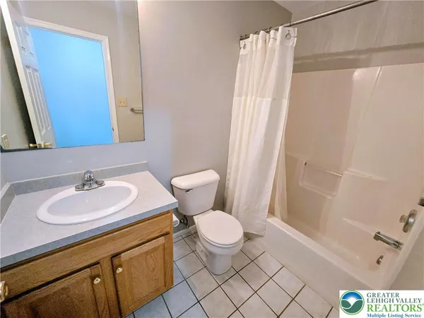 $2,400 | 1578 Pinewind Drive, Lower Macungie Township, PA 18011