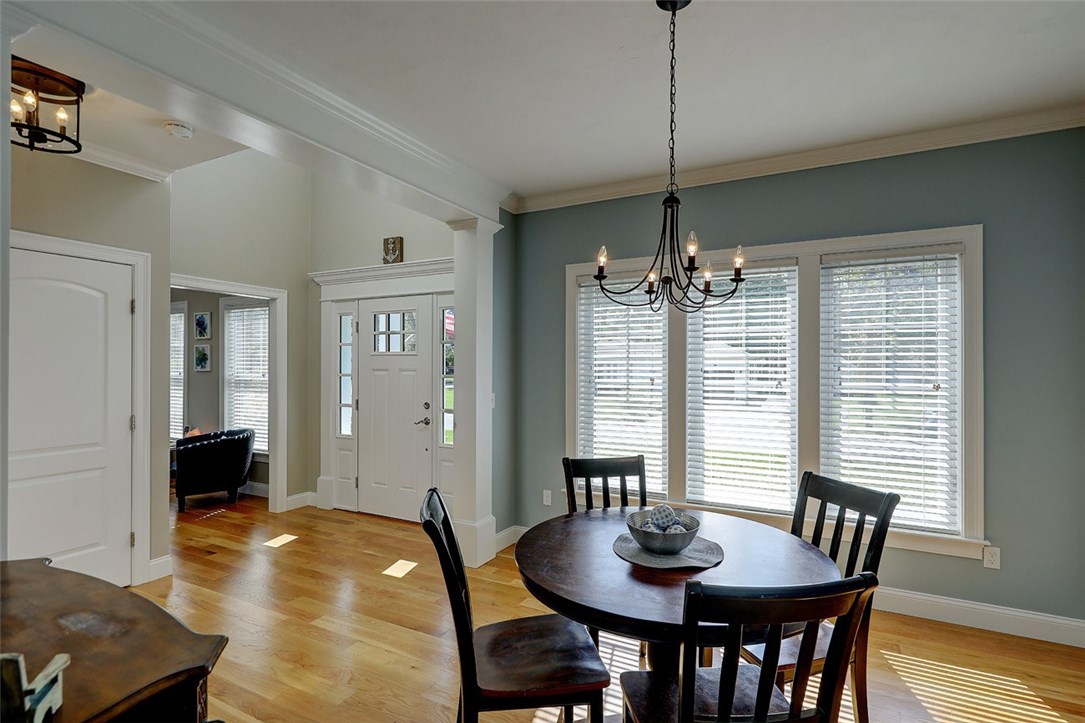 1 Elizabeth Road Barrington, RI 02806 - Photo 23 of 42