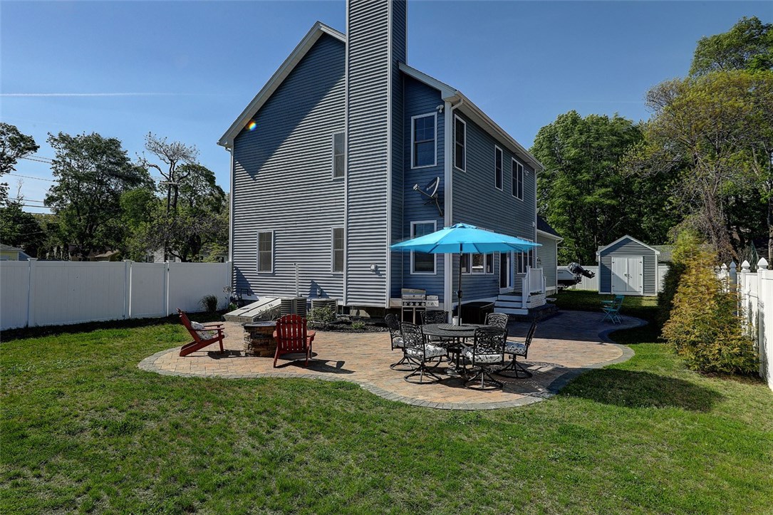 1 Elizabeth Road Barrington, RI 02806 - Photo 38 of 42