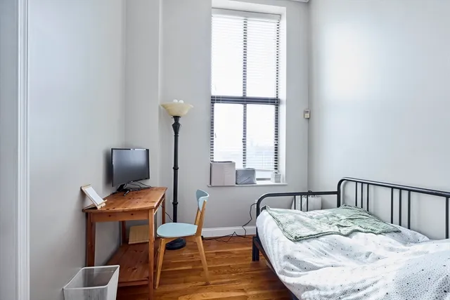 $6,900 | 841 Parker Street, Unit 306, Boston, MA 02120