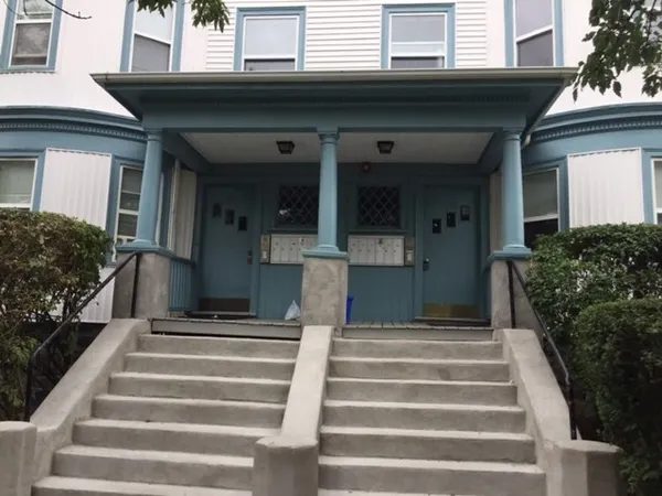 $2,950 | 112 Thurston Street, Unit 1, Somerville, MA 02145