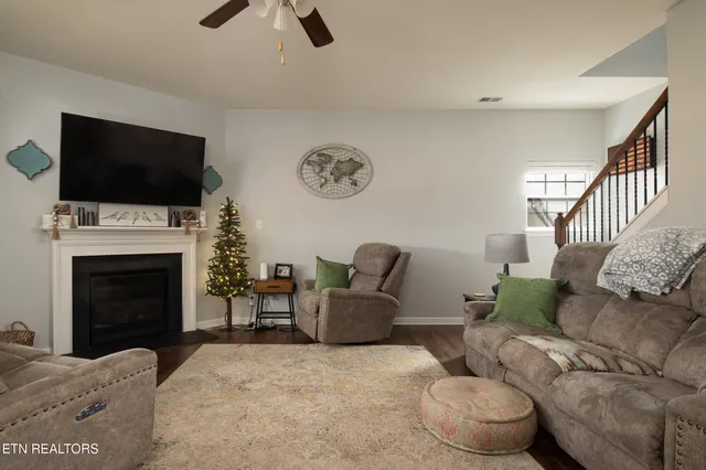 $550,000 | 8259 Horseshoe Mesa Trail, Corryton, TN 37721