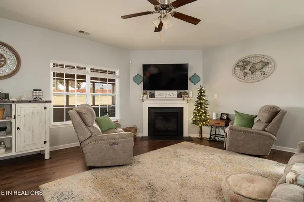 $520,000 | 8259 Horseshoe Mesa Trail, Corryton, TN 37721