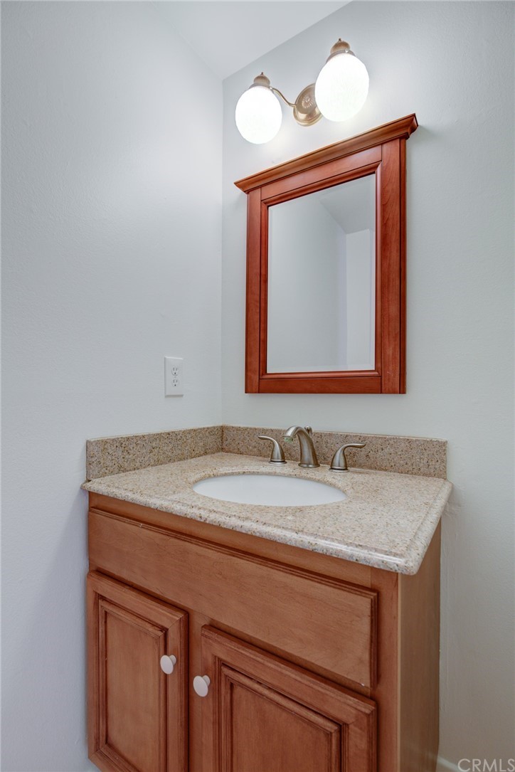 6920 Verde Ridge Road Rancho Palos Verdes, CA 90275 - Photo 29 of 50 Powder room