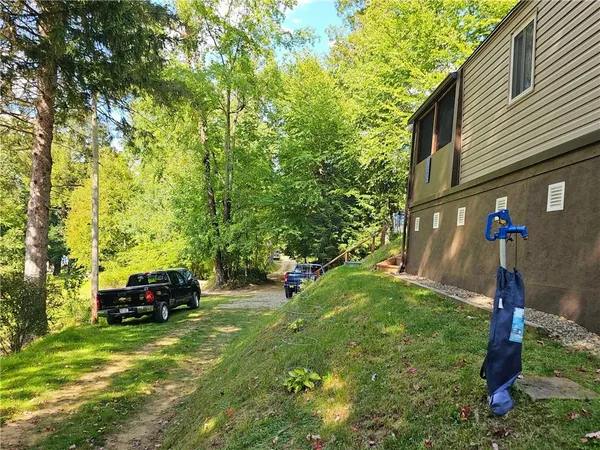 $77,500 | 195 Kinch Road, Oil City, PA 16301