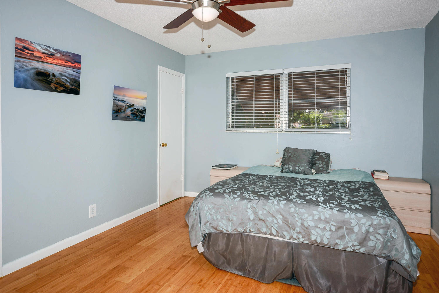493 Dover Road Tequesta, FL 33469 - Photo 26 of 33 a bedroom with a bed and a window