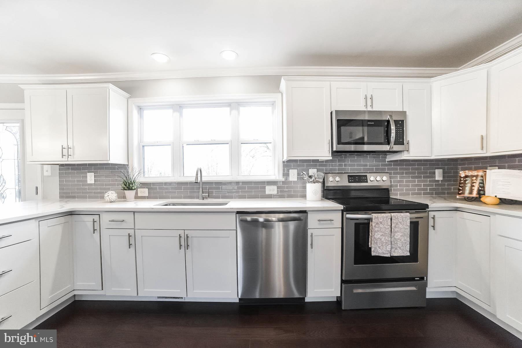 37700 Apache Road Charlotte Hall, MD 20622 - Photo 9 of 40 Gallery Image 9
