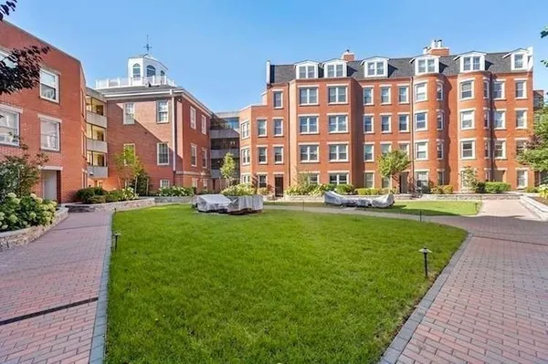 $5,500 | 47 Harvard Street, Unit A4, Boston, MA 02129