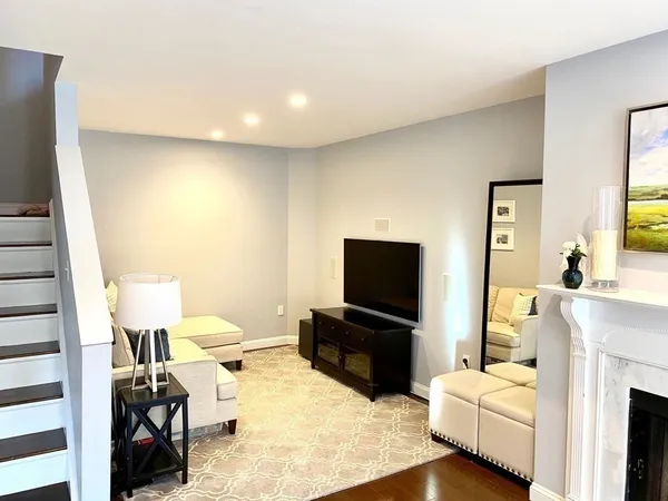 $5,500 | 47 Harvard Street, Unit A4, Boston, MA 02129