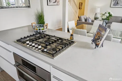$1,299,000 | 703 Vermont Street, San Francisco, CA 94107