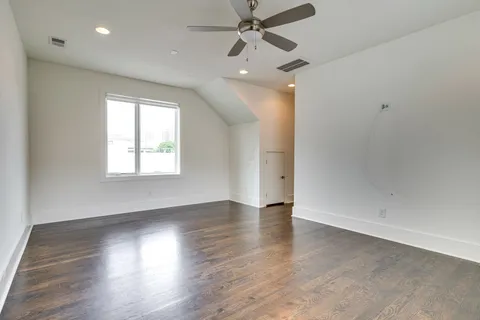 $995,000 | 800 13th Avenue South, Nashville, TN 37203