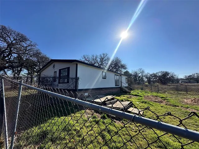 $149,900 | 13925 Briar Road, Azle, TX 76020