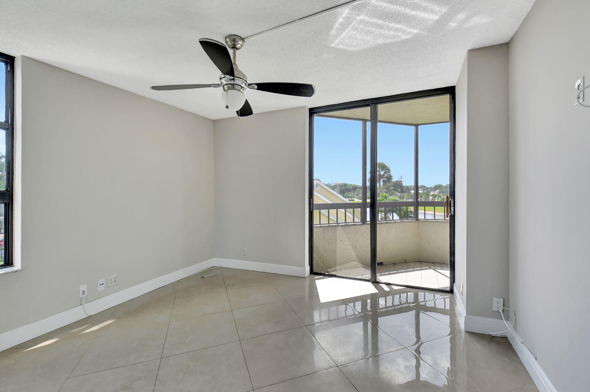 6372 La Costa Drive, Unit 302 Boca Raton, FL 33433 - Photo 27 of 51 25-web-or-mls-DSC_5977