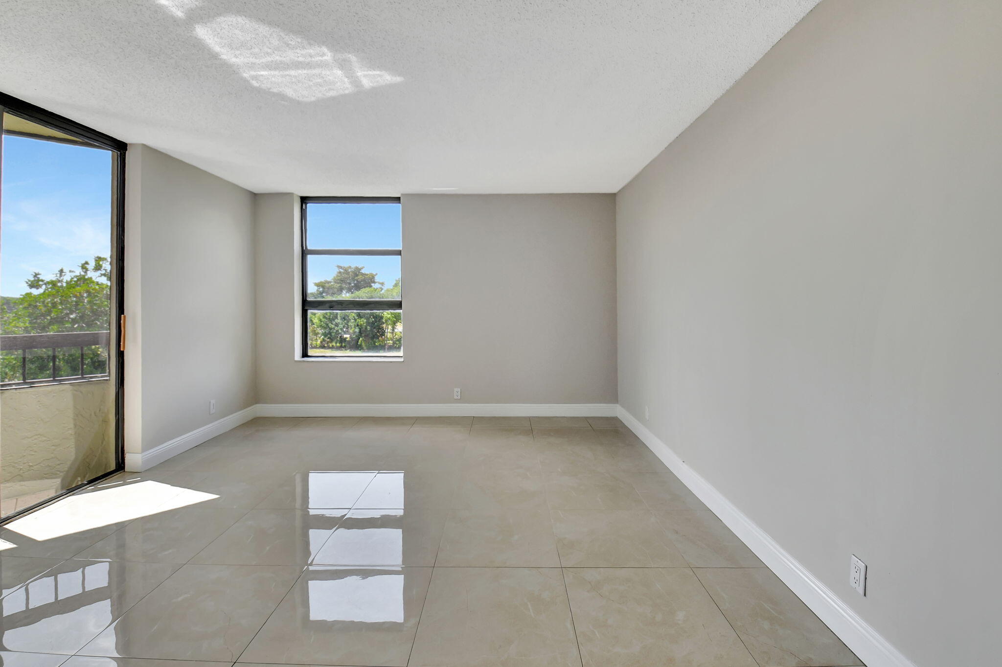 6372 La Costa Drive, Unit 302 Boca Raton, FL 33433 - Photo 30 of 51 28-web-or-mls-DSC_5992