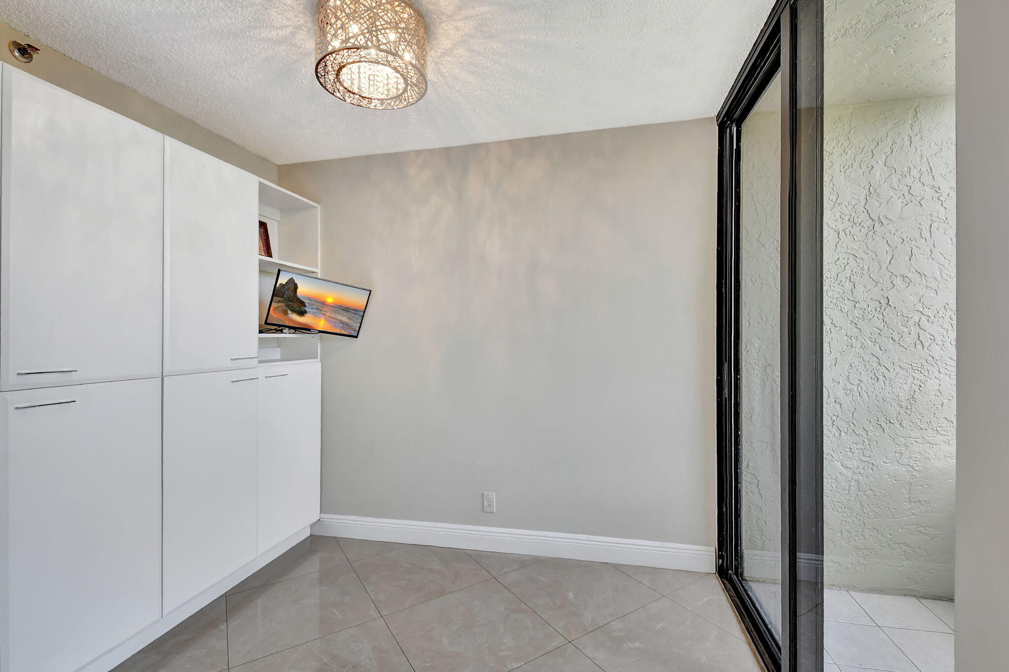 6372 La Costa Drive, Unit 302 Boca Raton, FL 33433 - Photo 8 of 51 7-web-or-mls-DSC_5882