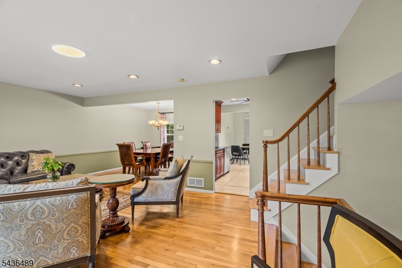 9 Lexington Road Bernards, NJ 07920 - Photo 20 of 50