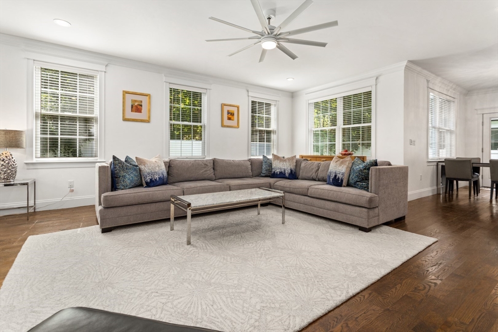 16 Wickham Road Winchester, MA 01890 - Photo 10 of 42 Gallery Image 10