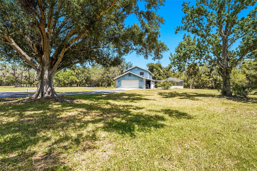 5650 Churchill Downs Road Sarasota, FL 34241 - Photo 11 of 97
