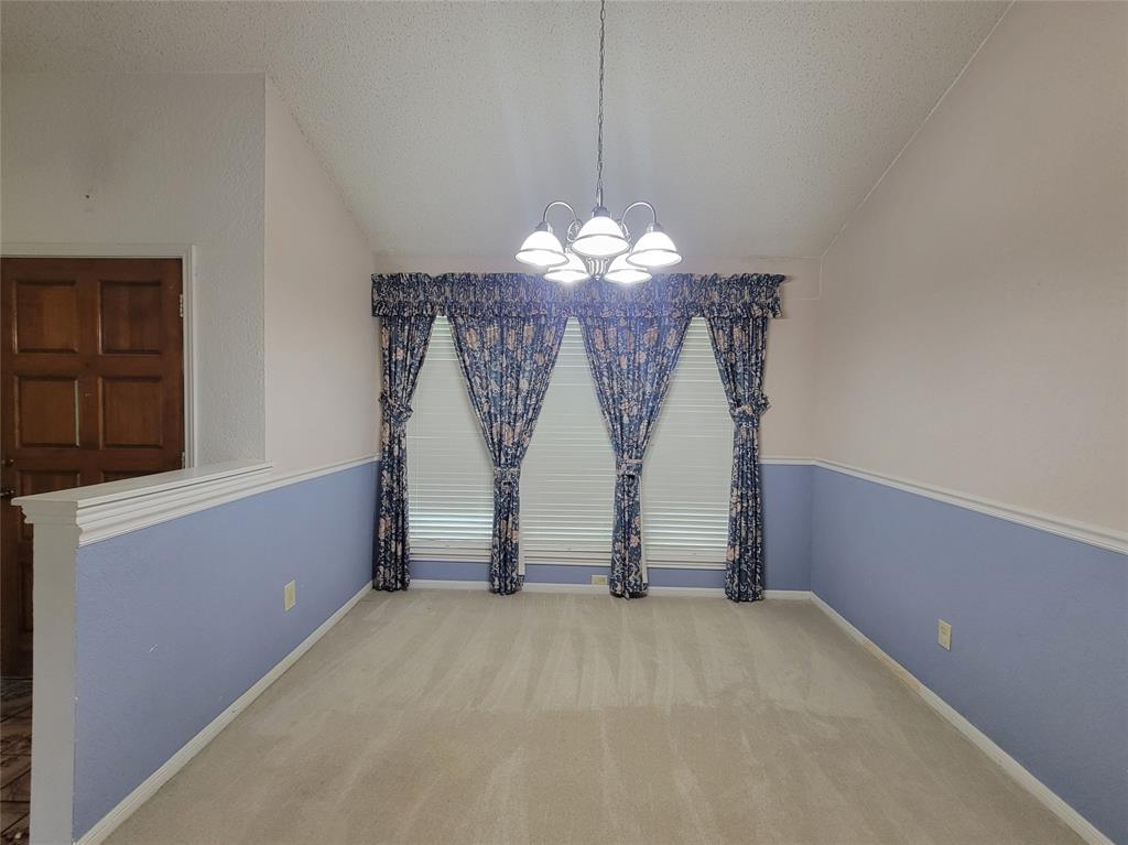 630 Country View Lane Garland, TX 75043 - Photo 12 of 29 Formal dining