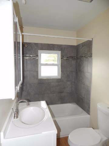 5129 Duffield Road Flushing, MI 48433 - Photo 10 of 32 21214678-9.JPG