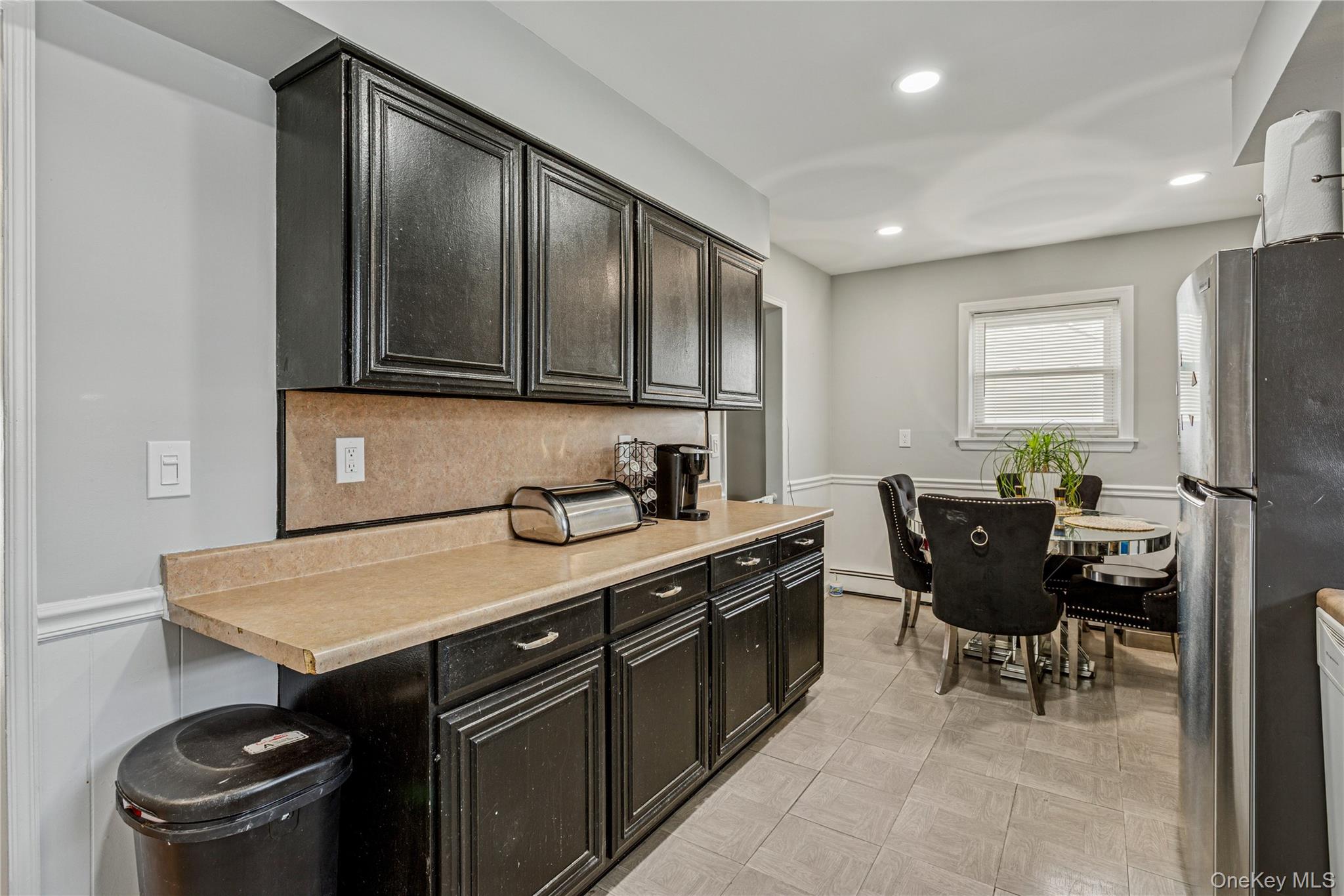 17 Marina Road Island Park, NY 11558 - Photo 11 of 27