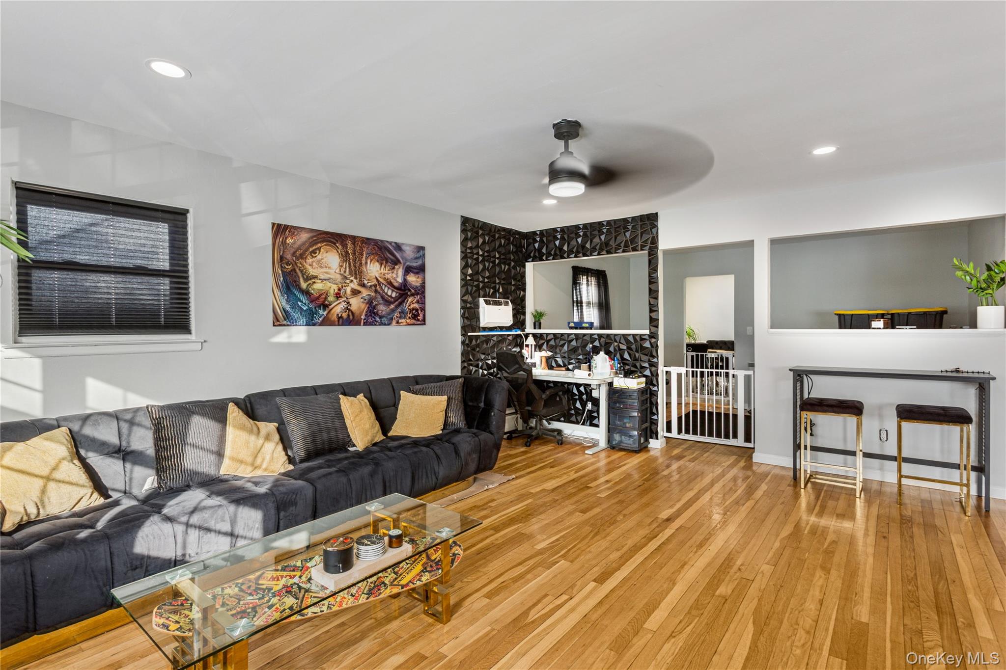 17 Marina Road Island Park, NY 11558 - Photo 5 of 27