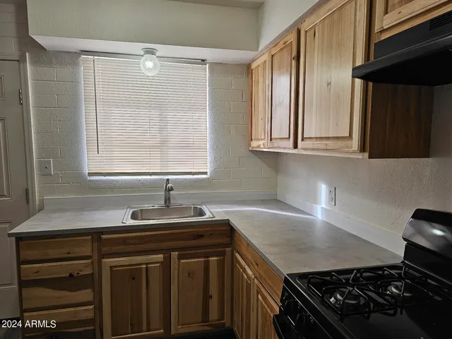 $875 | 2401 North Amarillo Street, Unit 2, Casa Grande, AZ 85122
