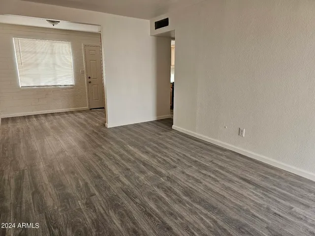 $875 | 2401 North Amarillo Street, Unit 2, Casa Grande, AZ 85122