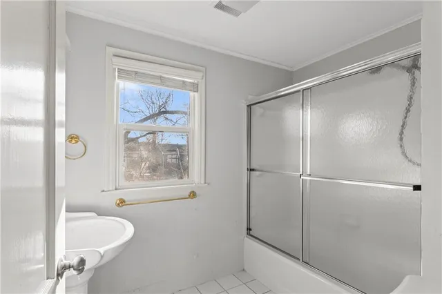 $415,000 | 415 East 65th Terrace, Kansas City, MO 64131