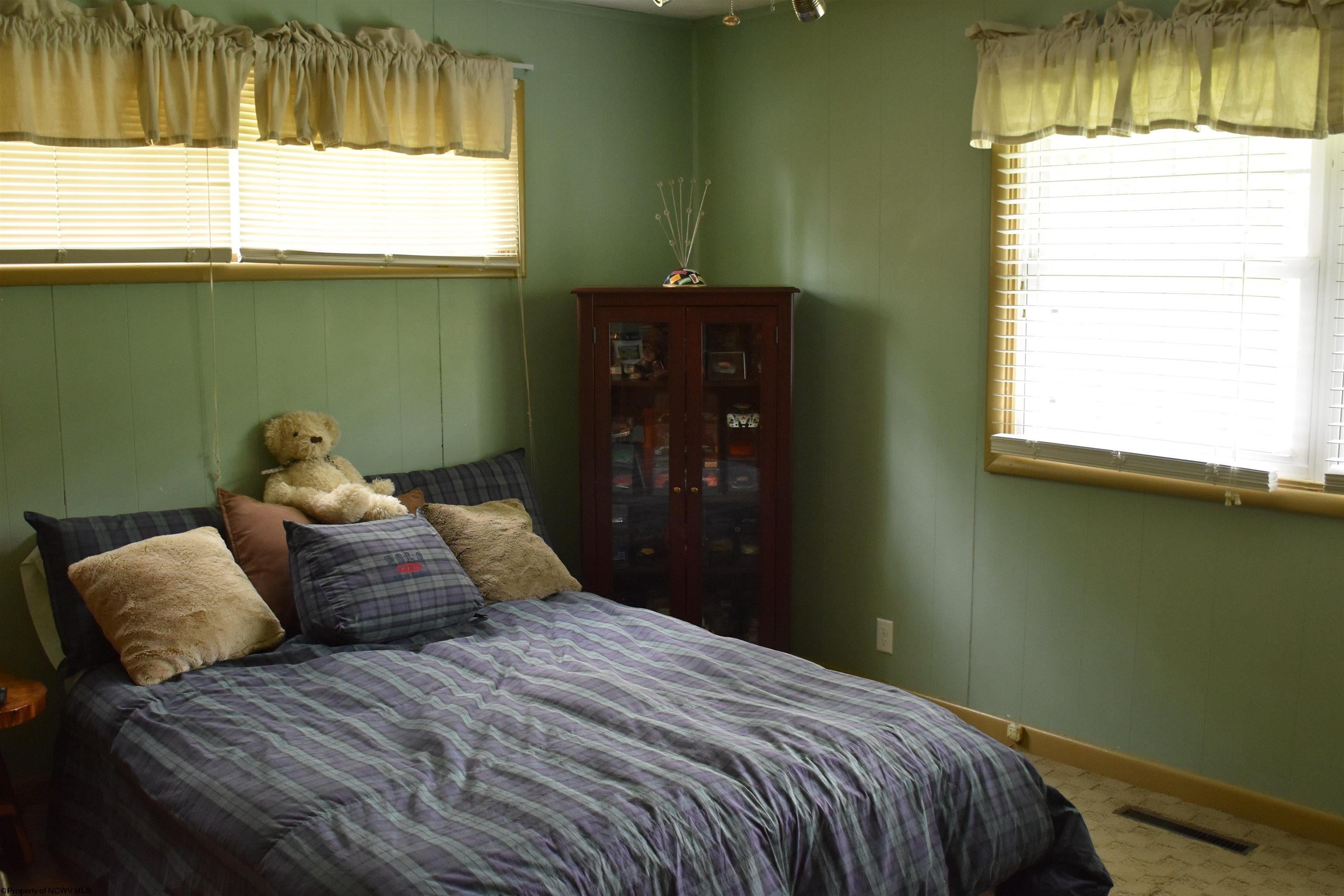 850 Country Club Road Clarksburg, WV 26301 - Photo 19 of 40 Gallery Image 19