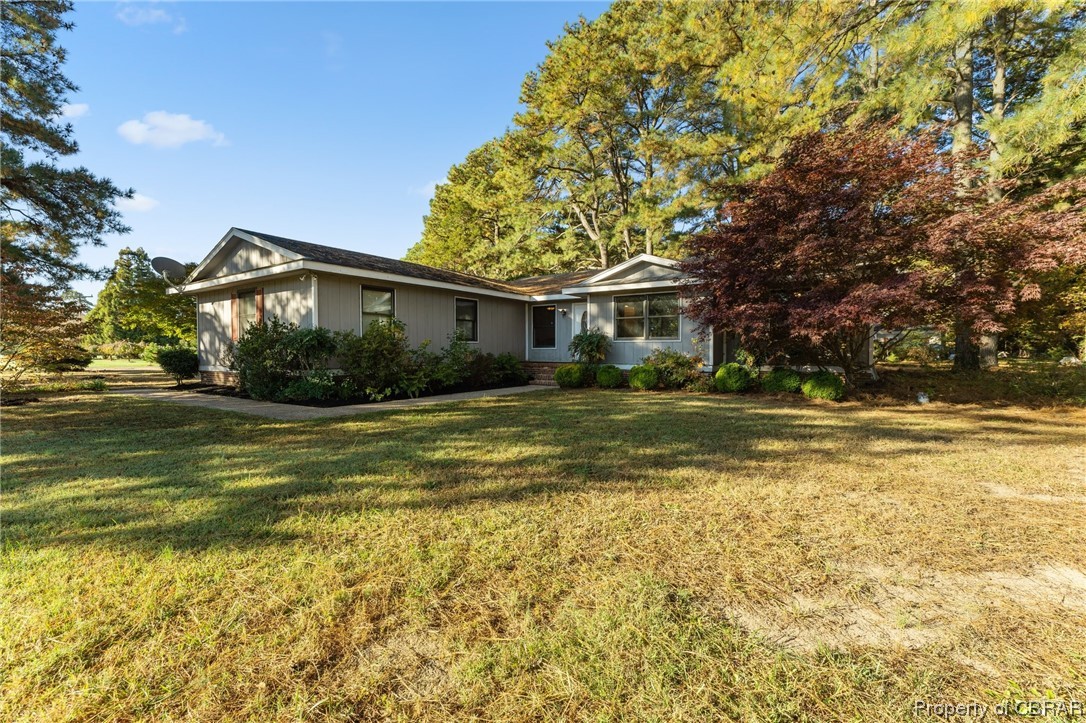 20 Comanchee Lane Kilmarnock, VA 22482 - Photo 4 of 36