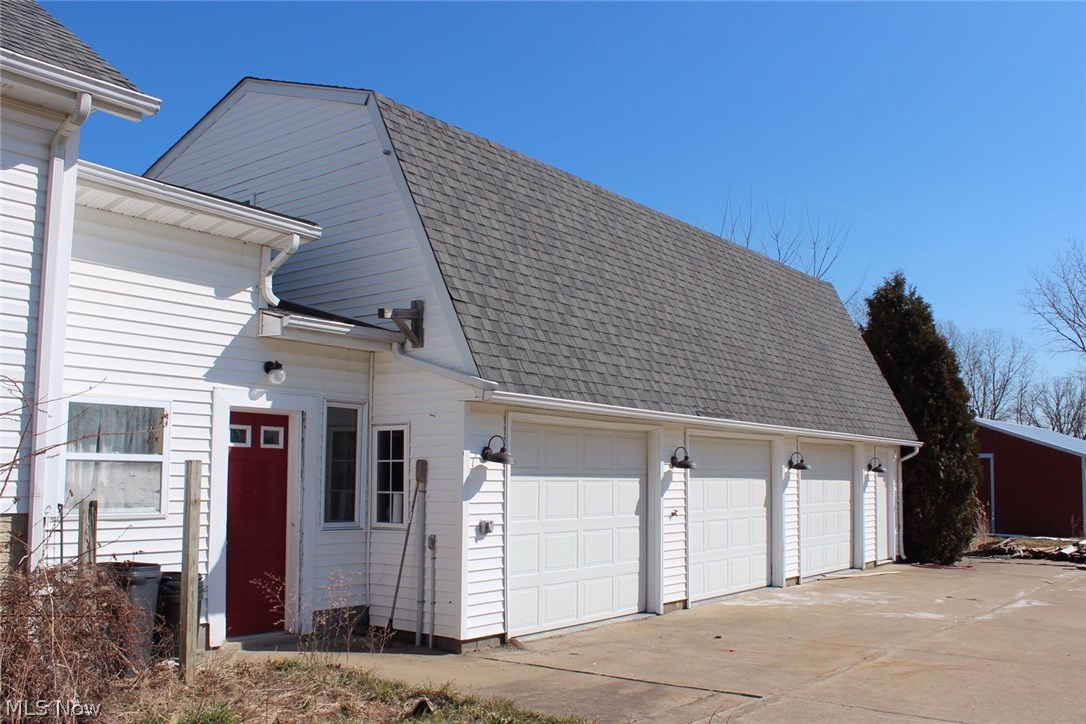 12221 West Ridge Road Oberlin, OH 44074 - Photo 1 of 31 Gallery Image 1