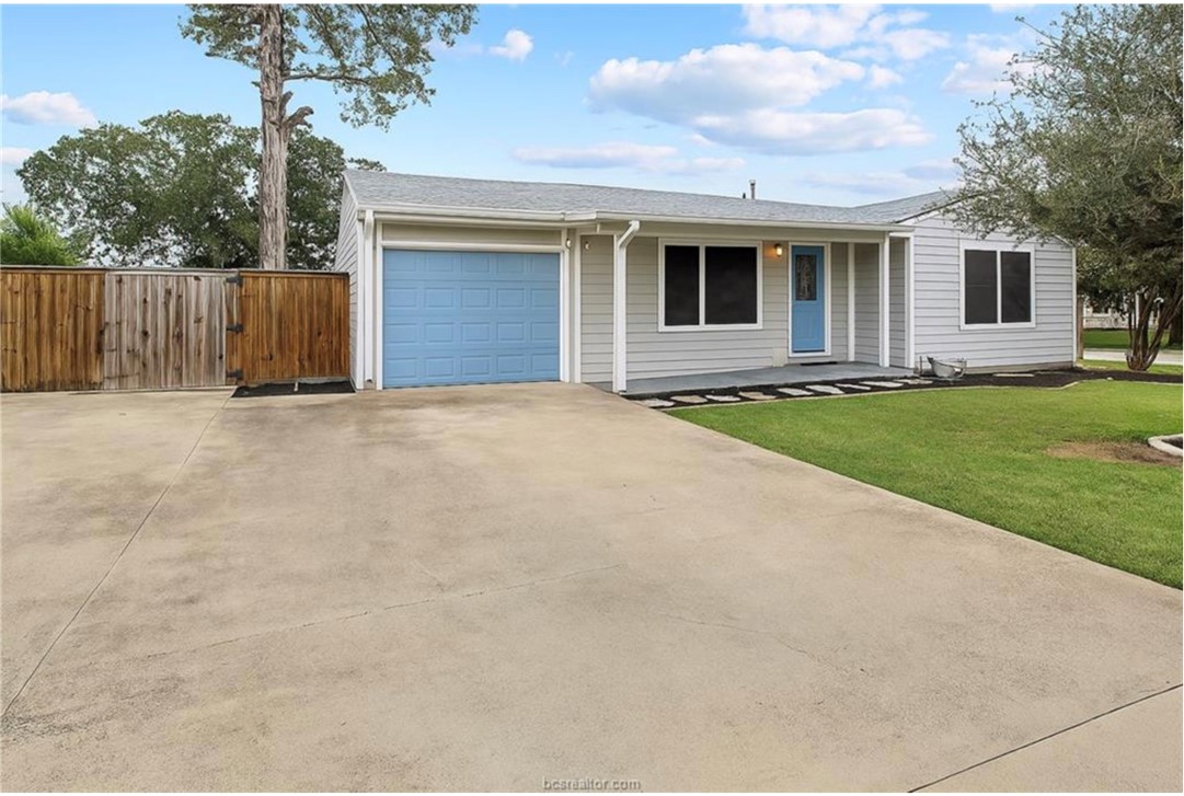 1017 Winding Road College Station, TX 77840 - Photo 1 of 30 Gallery Image 1