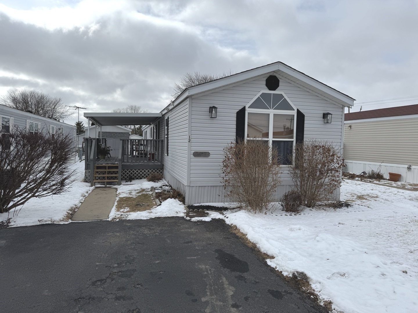 12 Walnut Street Minooka, IL 60447 - Photo 1 of 26 Gallery Image 1