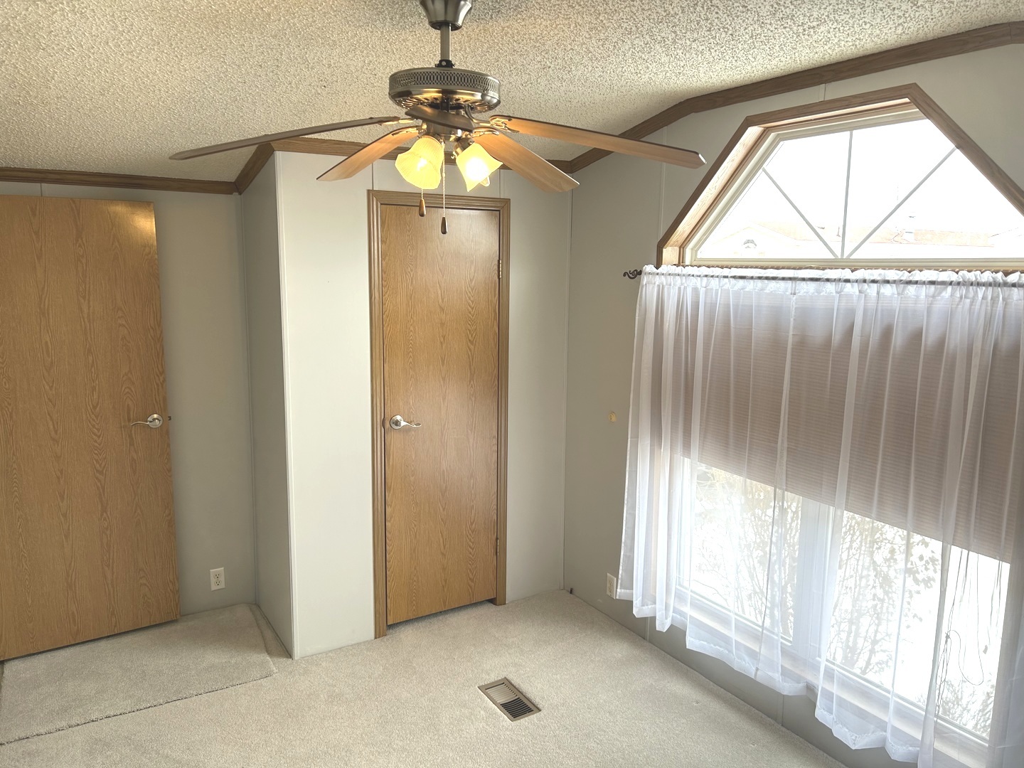 12 Walnut Street Minooka, IL 60447 - Photo 20 of 26 Gallery Image 20