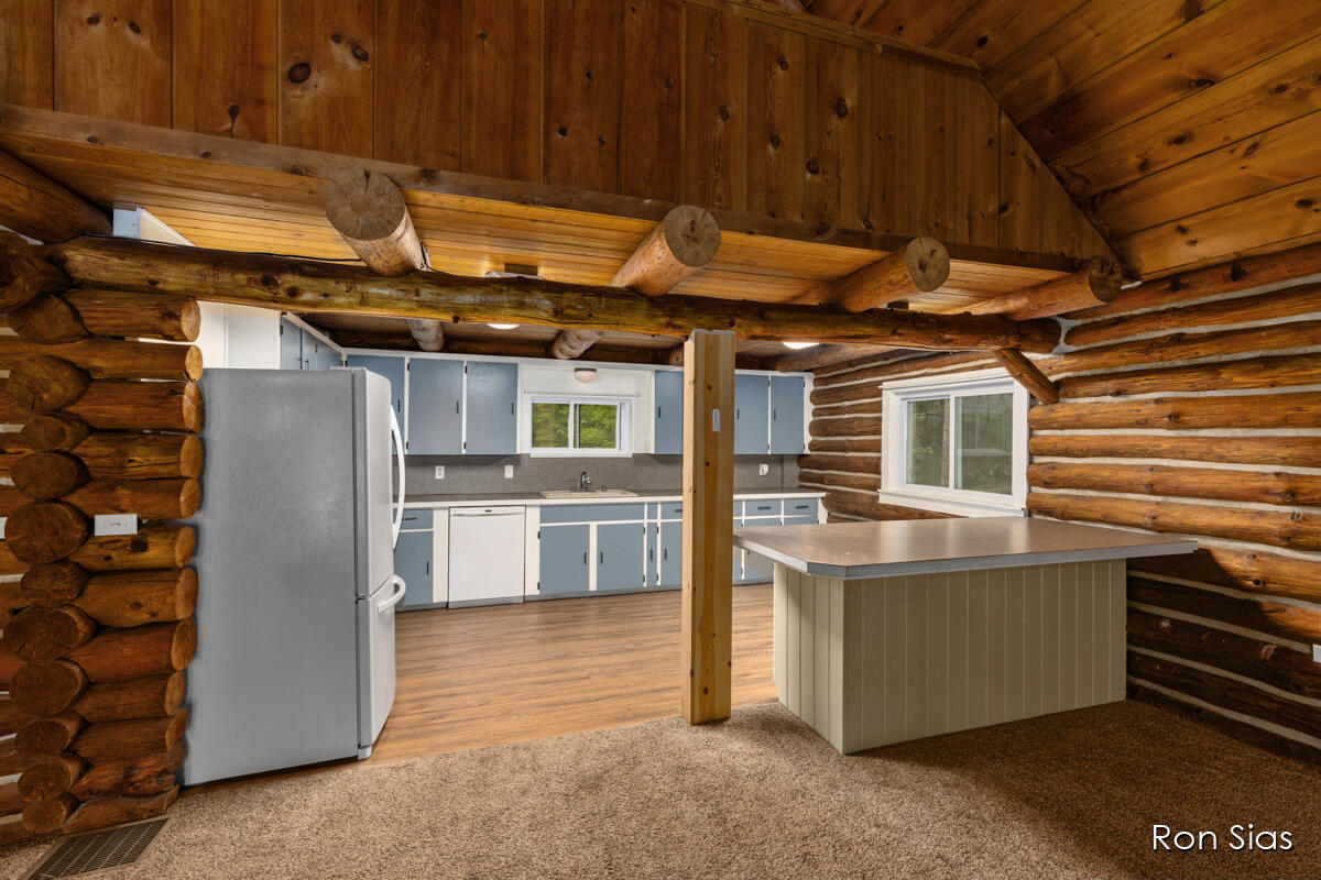 3125 Cline Road Muskegon, MI 49444 - Photo 9 of 24 with snack bar