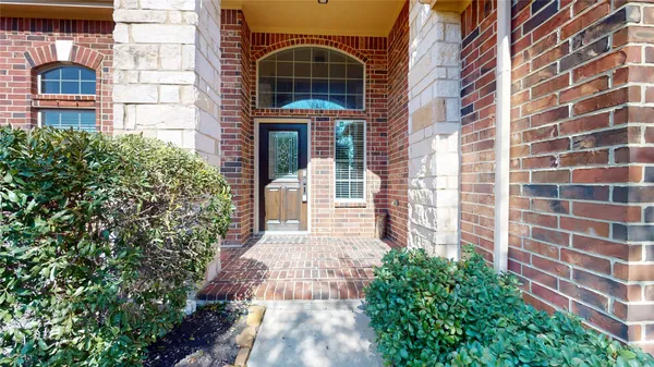 $2,600 | 20254 Fossil Valley Lane, Cypress, TX 77433