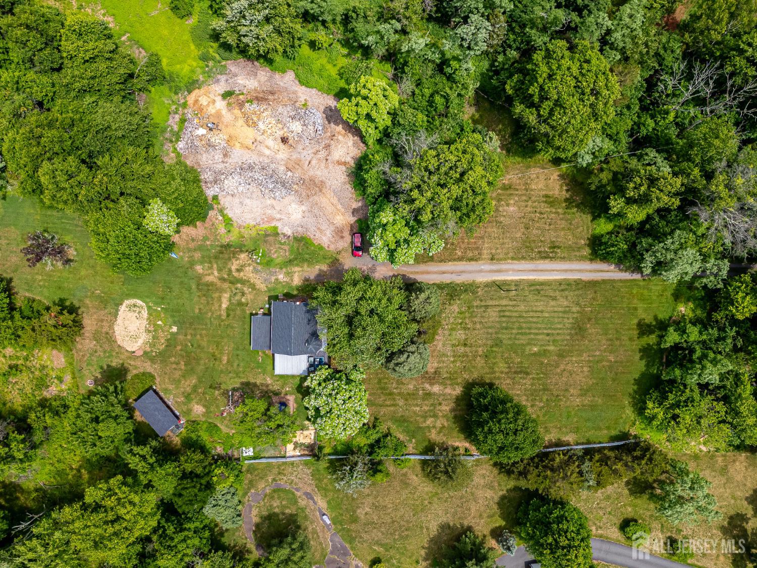 78 Falcon Road Hillsborough, NJ 08844 - Photo 8 of 53