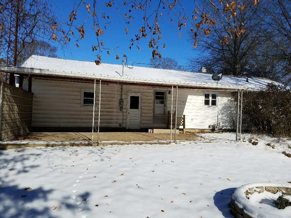2455 West Logansport Road Peru, IN 46970 - Photo 3 of 11 Gallery Image 3