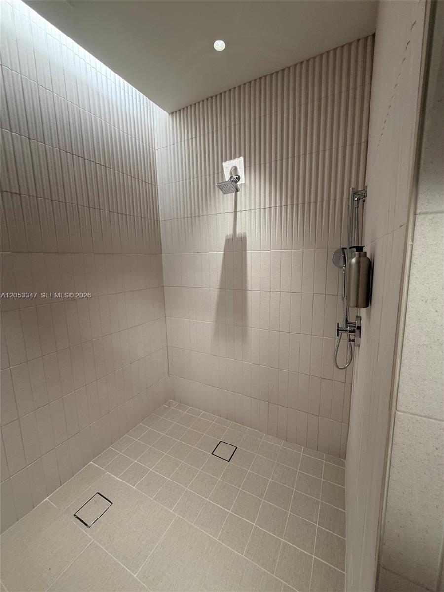 175 Southeast 25th Road, Unit 902 Miami, FL 33129 - Photo 56 of 59