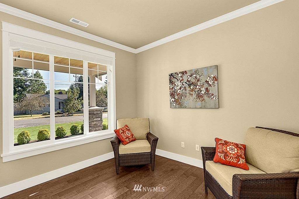 22927 Locust Way Bothell, WA 98021 - Photo 12 of 20