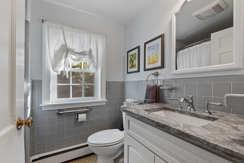 31 Woodside Road Harvard, MA 01451 - Photo 19 of 42