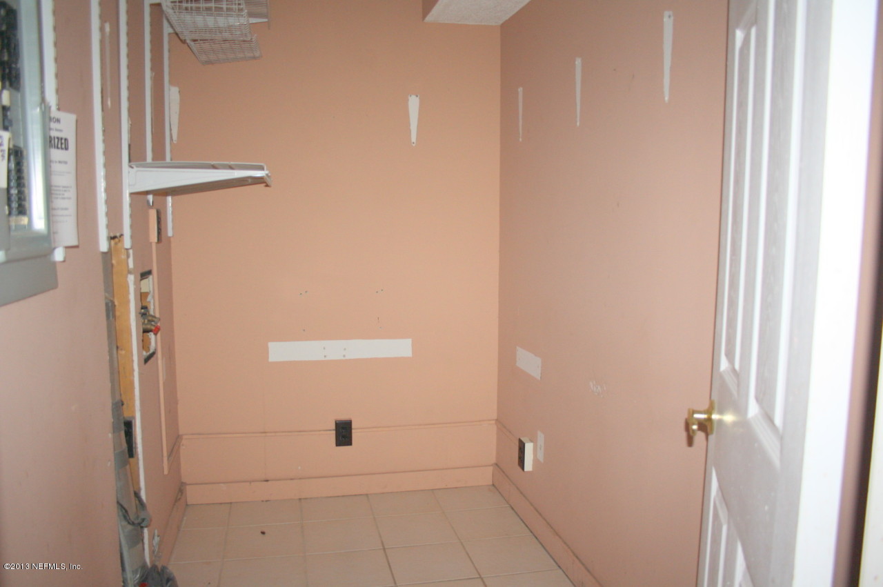 12880 Beaubien Road Jacksonville, FL 32258 - Photo 14 of 20 a view of bathroom