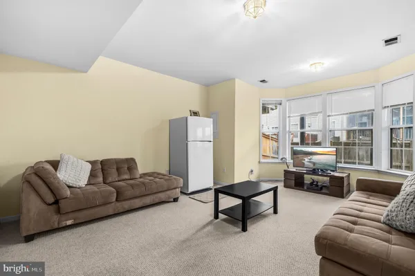 $789,900 | 20938 Duryea Terrace, Ashburn, VA 20147