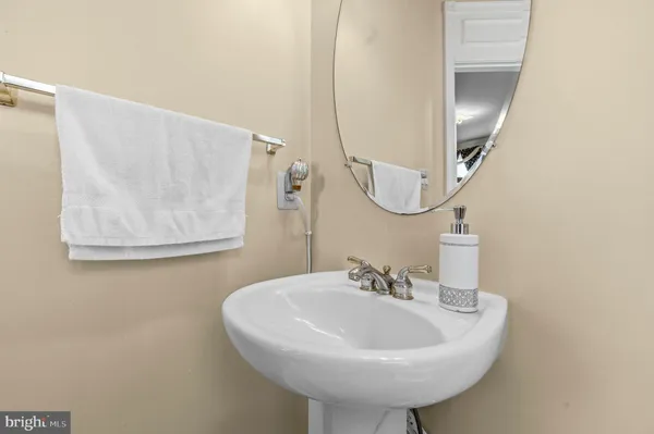 $789,900 | 20938 Duryea Terrace, Ashburn, VA 20147