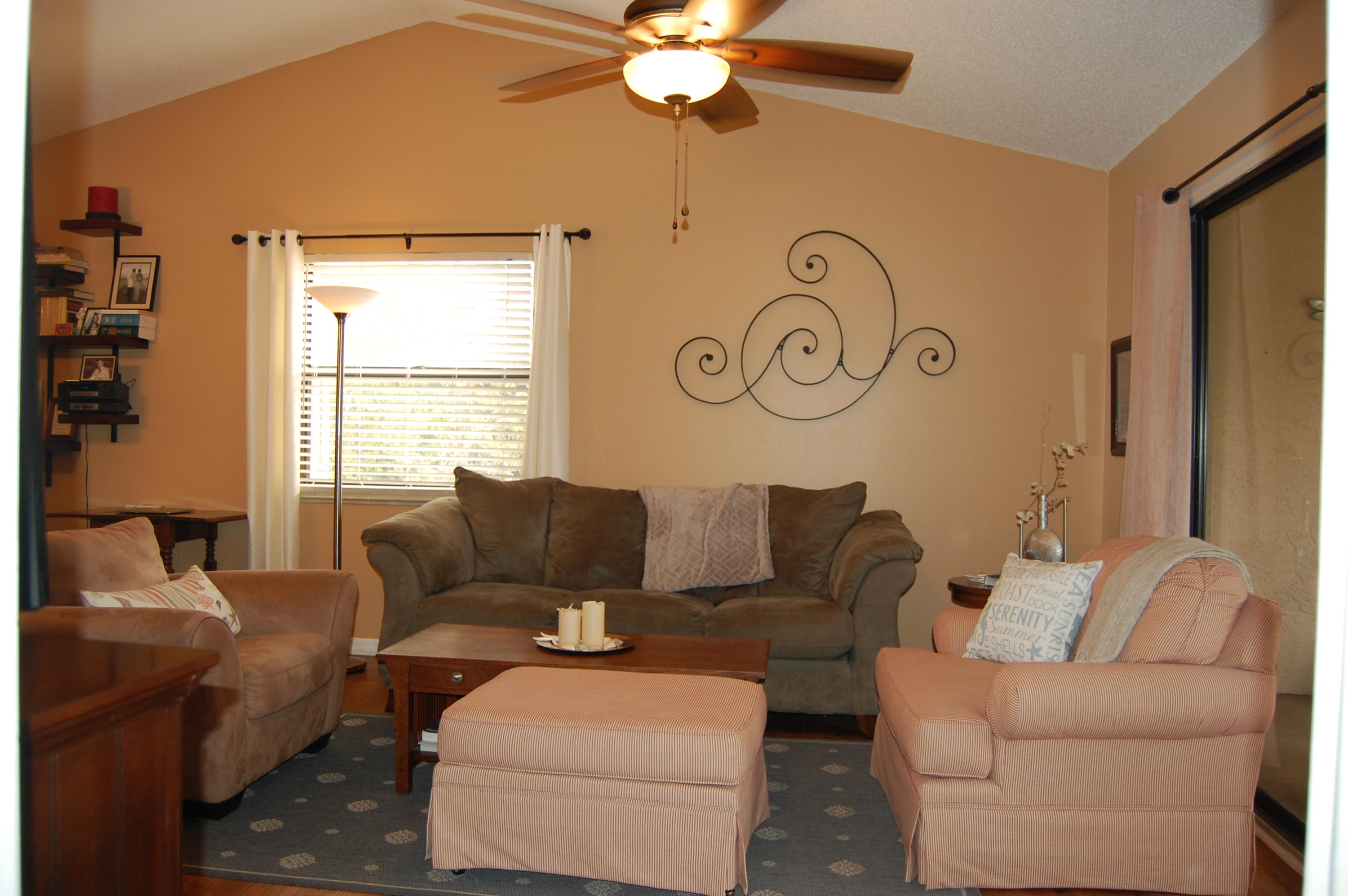 1861 Southwest Palm City Road, Unit 102 Stuart, FL 34994 - Photo 4 of 36 Living Room
